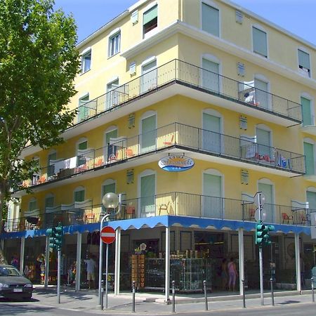 Hotel Marilonda Ρίμινι Εξωτερικό φωτογραφία