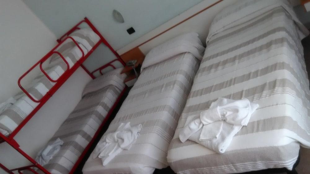 Hotel Marilonda Ρίμινι Εξωτερικό φωτογραφία