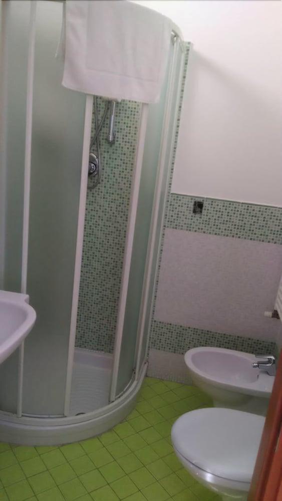 Hotel Marilonda Ρίμινι Εξωτερικό φωτογραφία