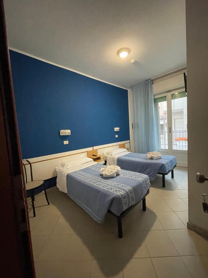Hotel Marilonda Ρίμινι Δωμάτιο φωτογραφία