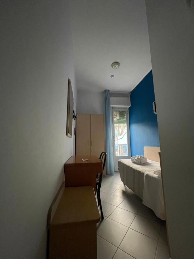 Hotel Marilonda Ρίμινι Δωμάτιο φωτογραφία