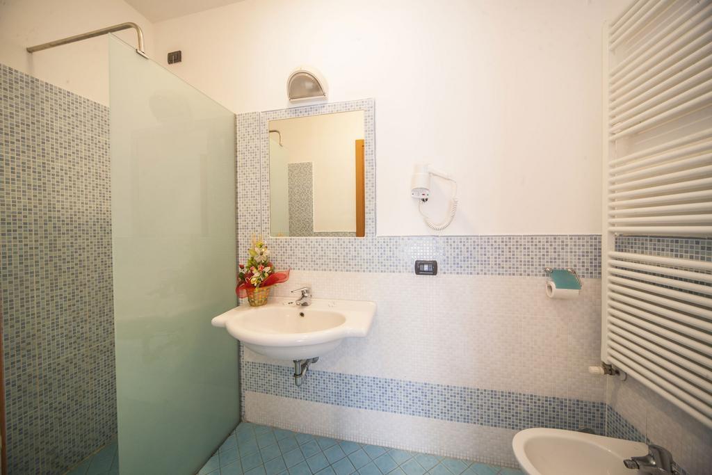 Hotel Marilonda Ρίμινι Εξωτερικό φωτογραφία