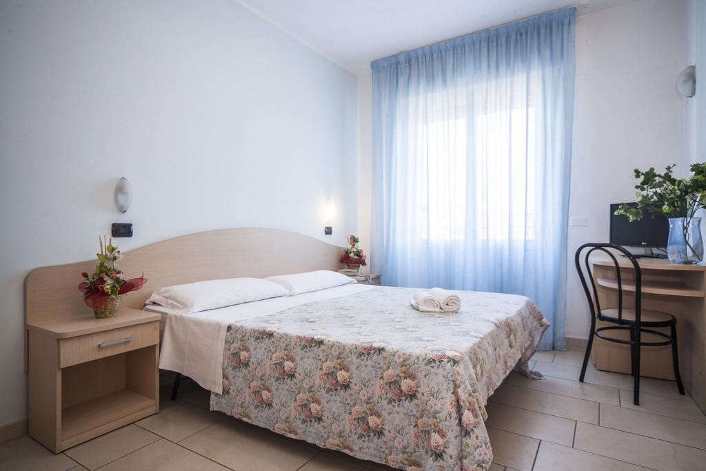 Hotel Marilonda Ρίμινι Εξωτερικό φωτογραφία