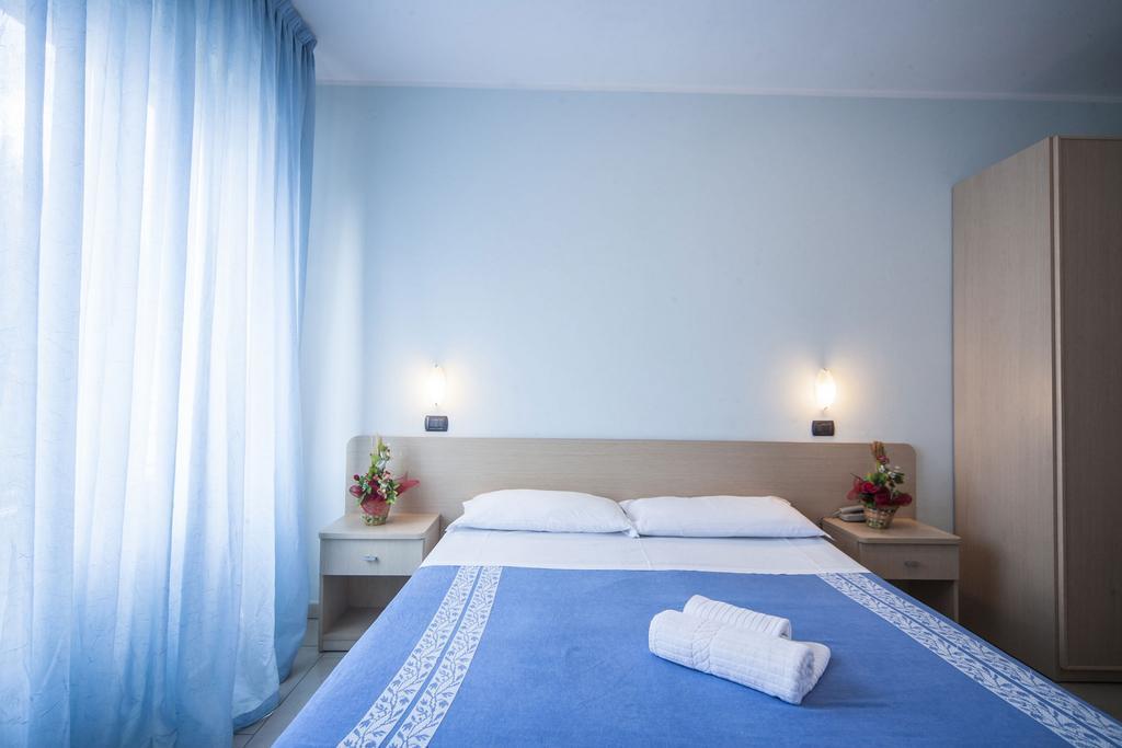 Hotel Marilonda Ρίμινι Εξωτερικό φωτογραφία
