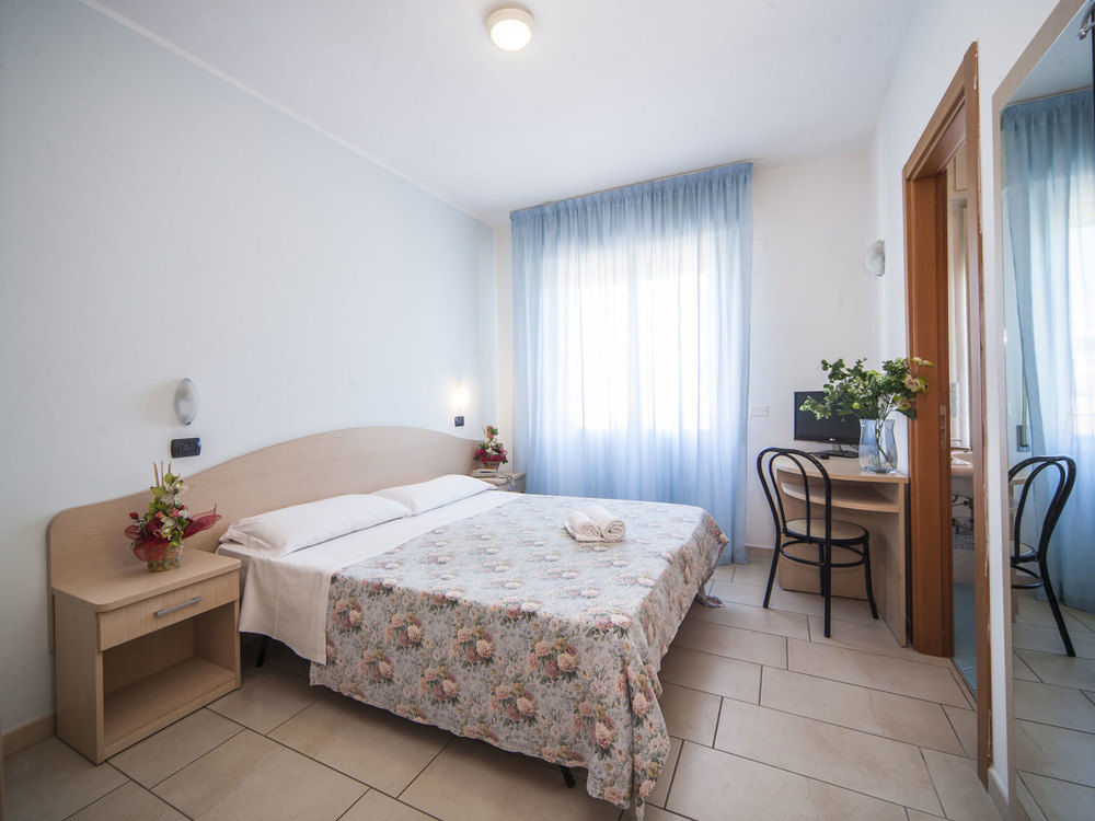 Hotel Marilonda Ρίμινι Εξωτερικό φωτογραφία